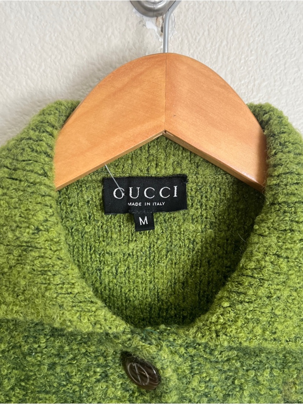 Vintage GUCCI by Tom Ford F/W 1995 Boucle Knit Collared Cardigan Jacket in Green - Picture 8 of 8